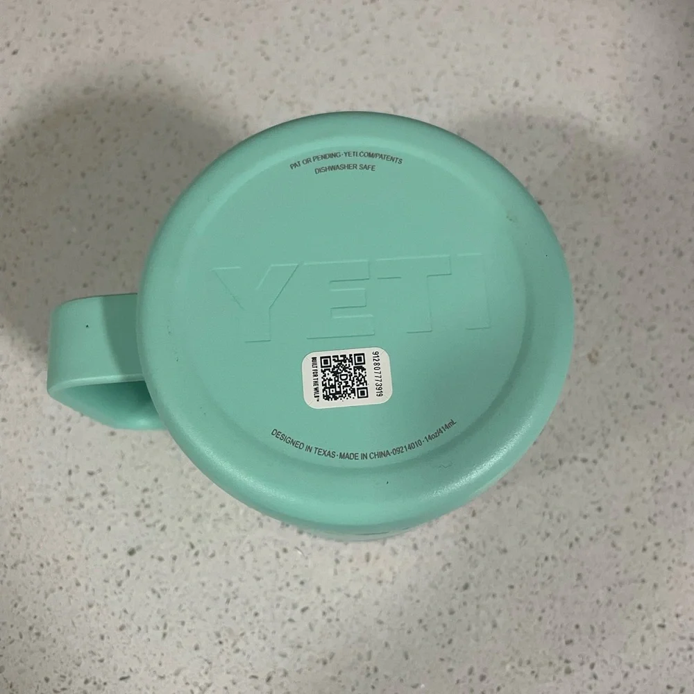 YETI Rambler 14oz Mug, Vacuum Insulated, Stainless Steel with Lid; seafoam green - Picture 3 of 8